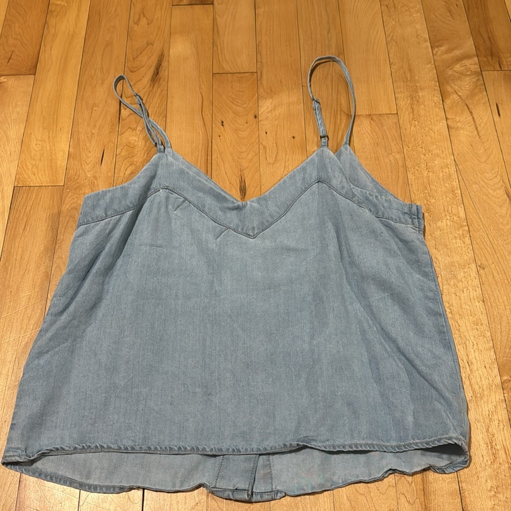 Cute tank top - Picture 6 of 6
